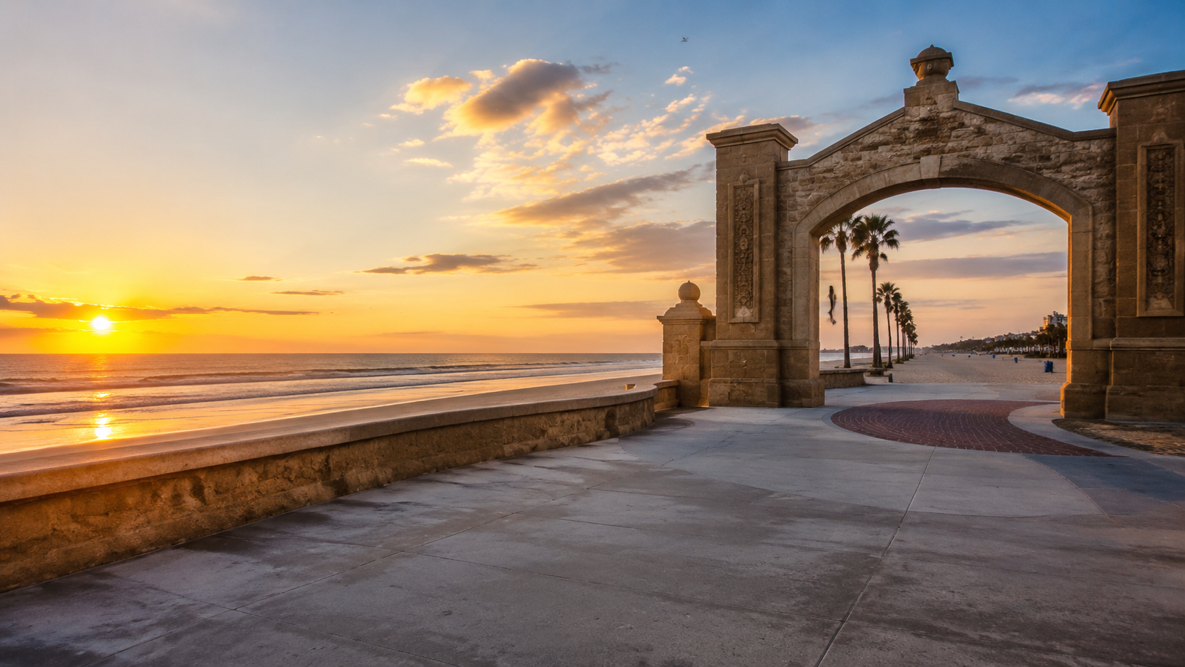 Daytona Beach Sightseeing: The Complete 2026 Guide to Tours, Rides & Excursions — Florvania
